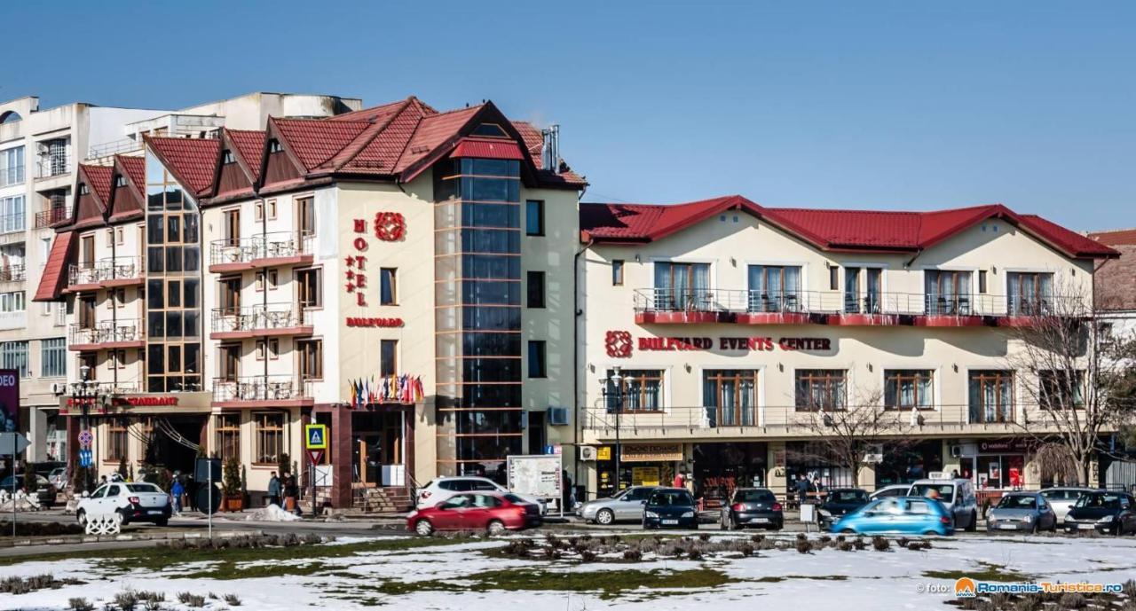 Hotel Bulevard Făgăraş Zewnętrze zdjęcie
